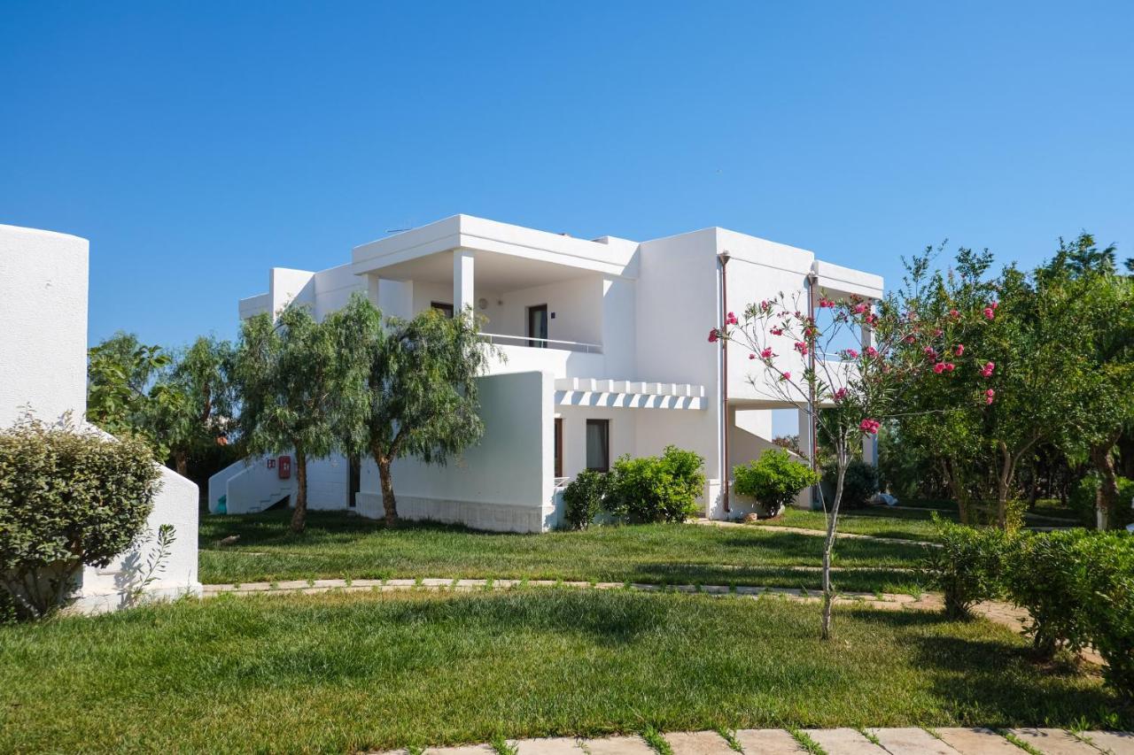 Torre Guaceto Greenblu Resort Specchiolla Esterno foto