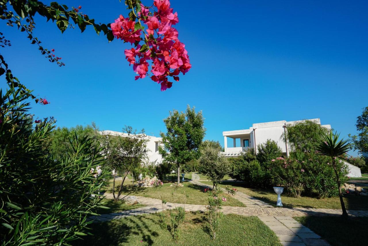 Torre Guaceto Greenblu Resort Specchiolla Esterno foto